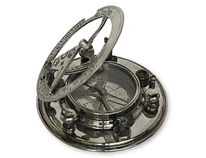 Компас Authentic Models серебро, латунь, 10 х 10 х 4 см  CO019