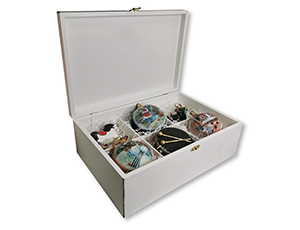 Набор из 6-и игрушек Новогодние игрушки в ларце 