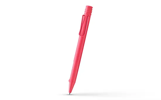 Ручка Lamy Safari для постановки почерка ребёнку в школу